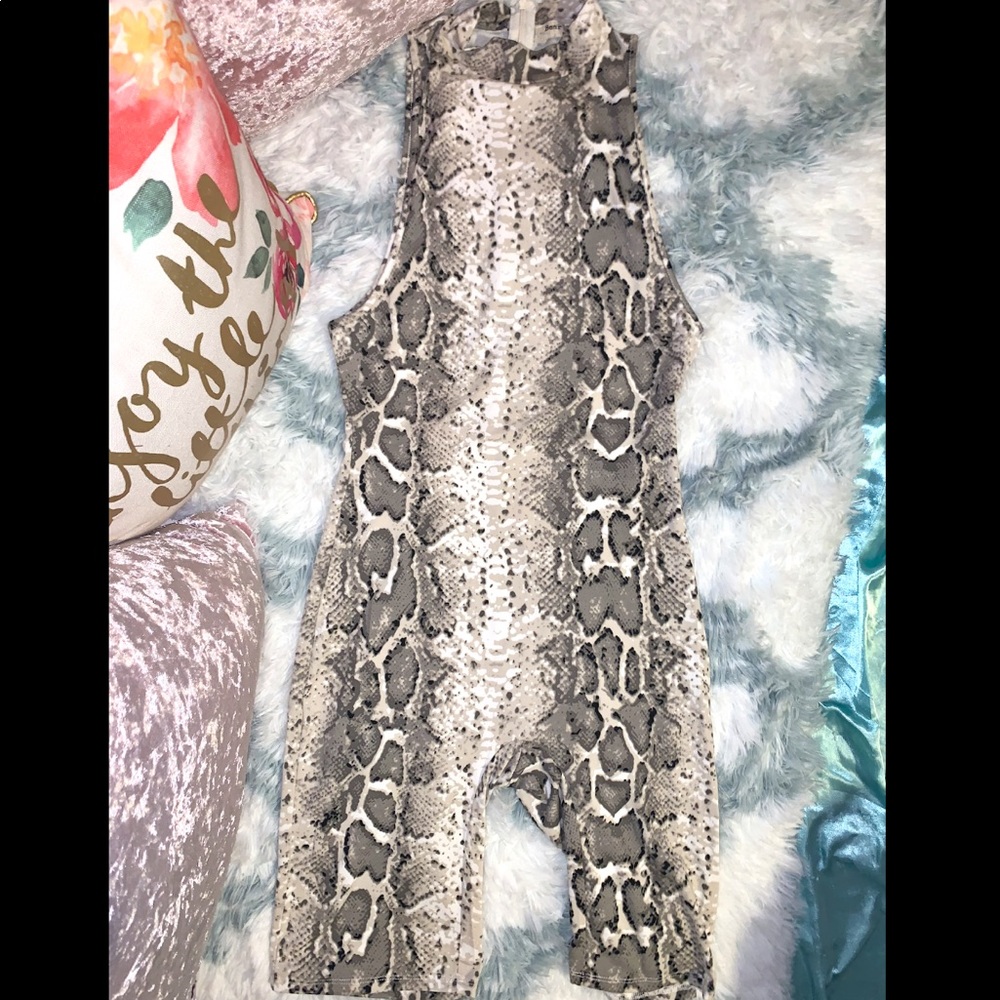 Snakeskin Romper 🐍 Great condition